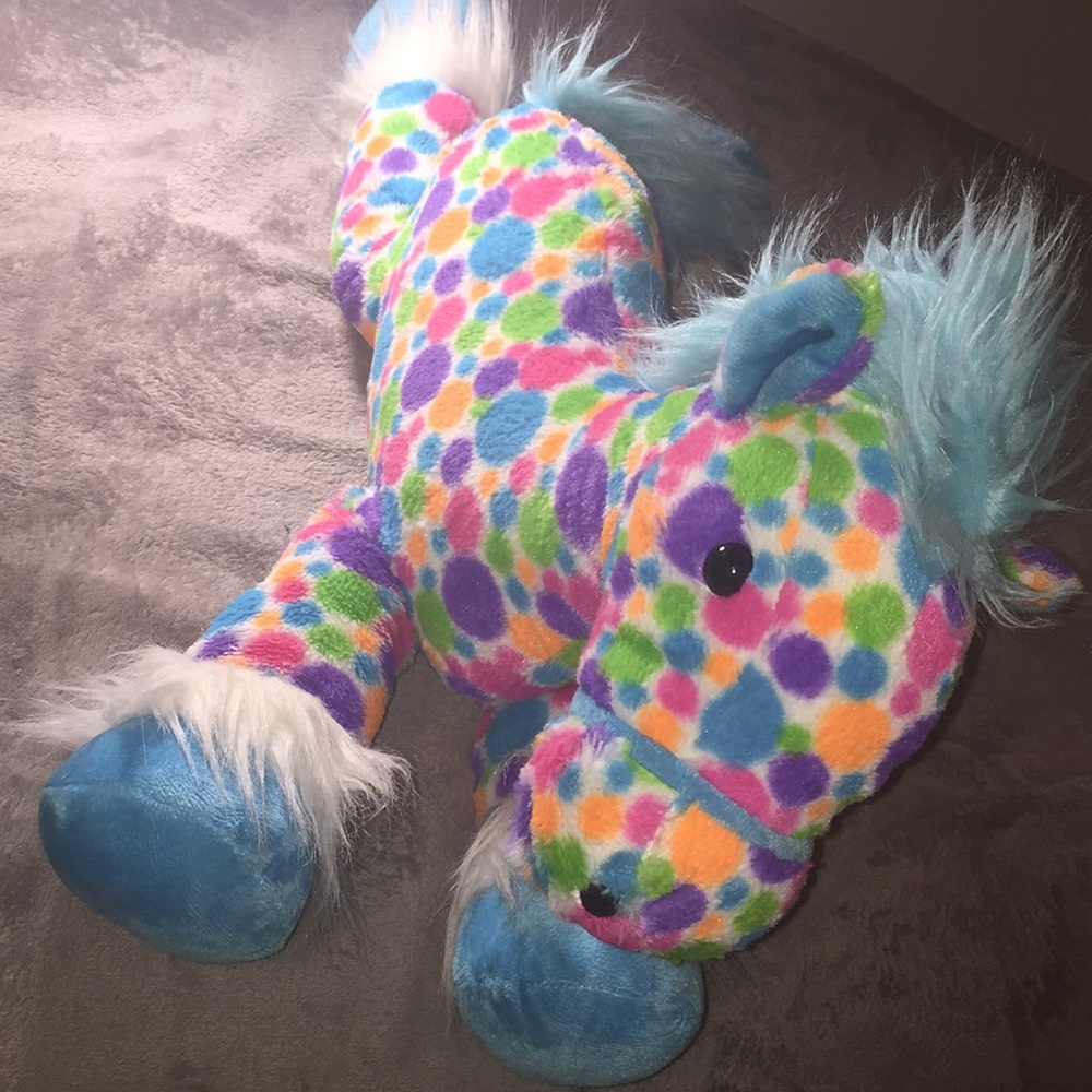It’s a plush paradise pony.